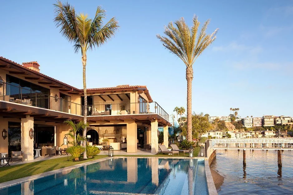 Comissioned Projects category